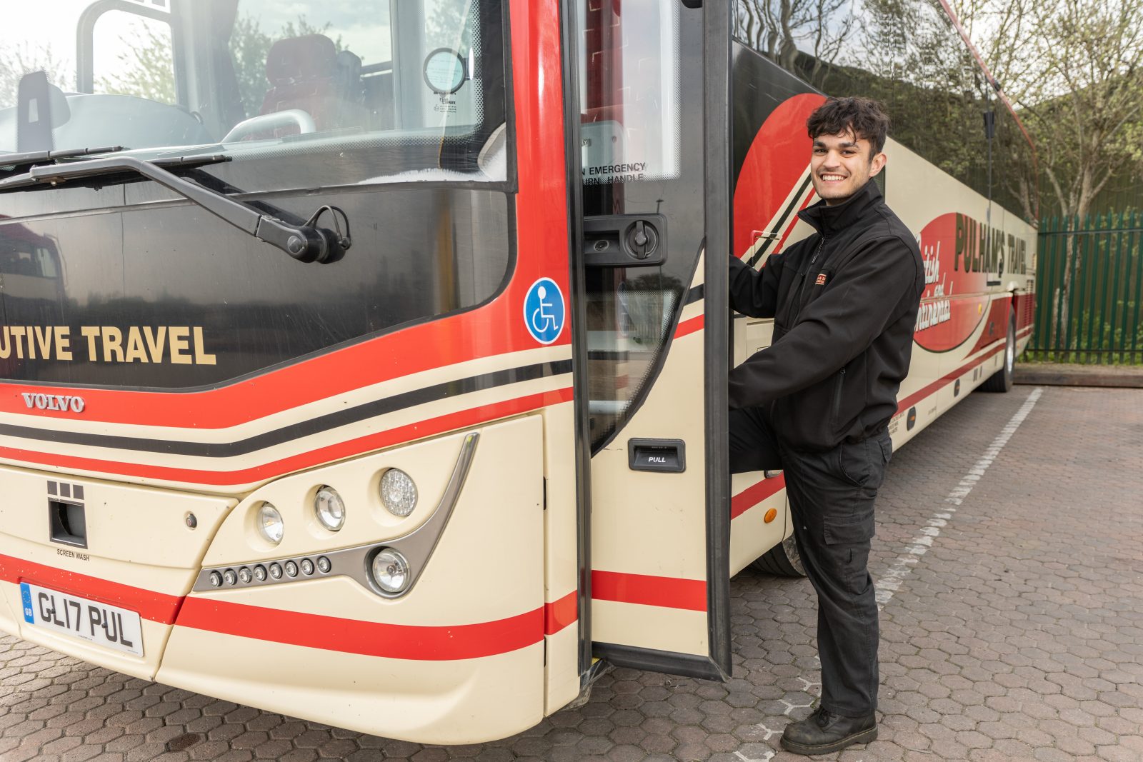 coach trips gloucestershire