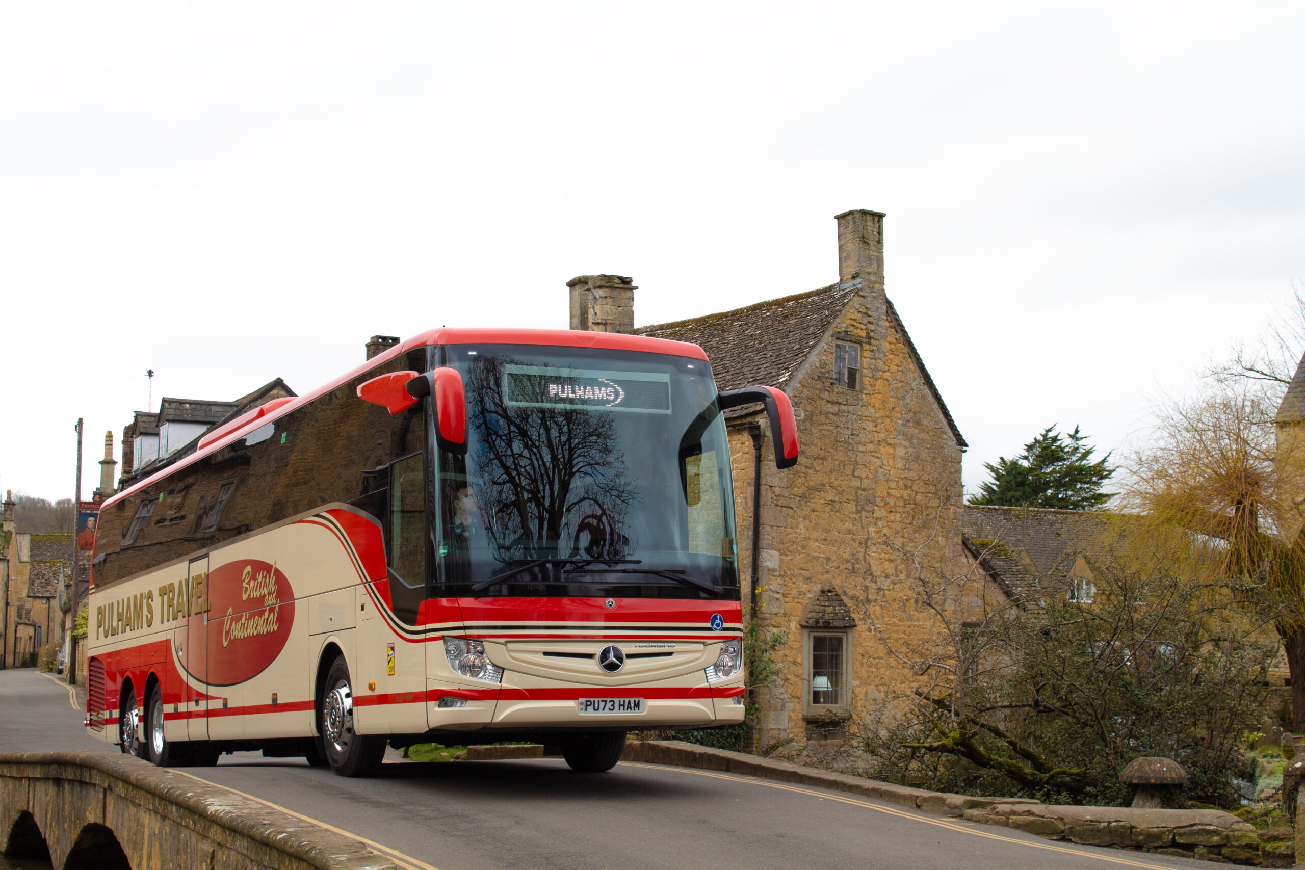 61 Seat Executive Coach - Pulhams Coaches : Pulhams Coaches